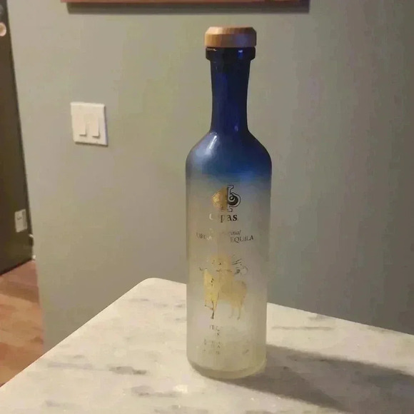 Copas organic tequila empty bottle - Picture 1 of 4
